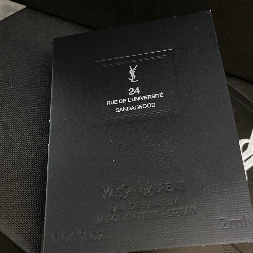 YSL 24 RU DE L’UNIVERSIT’E EDP Sample